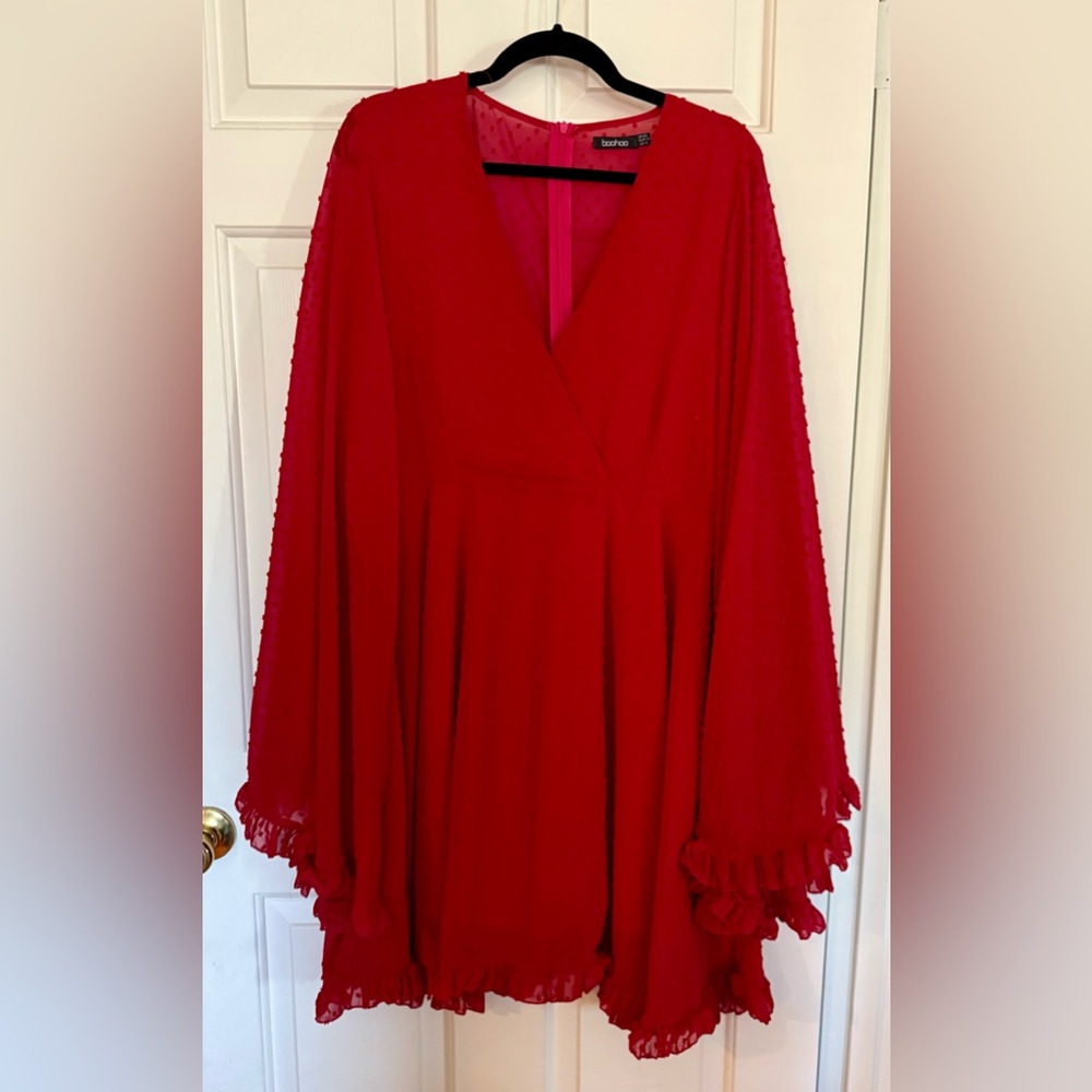NWOT Boohoo Vibrant Red Textured Dress
